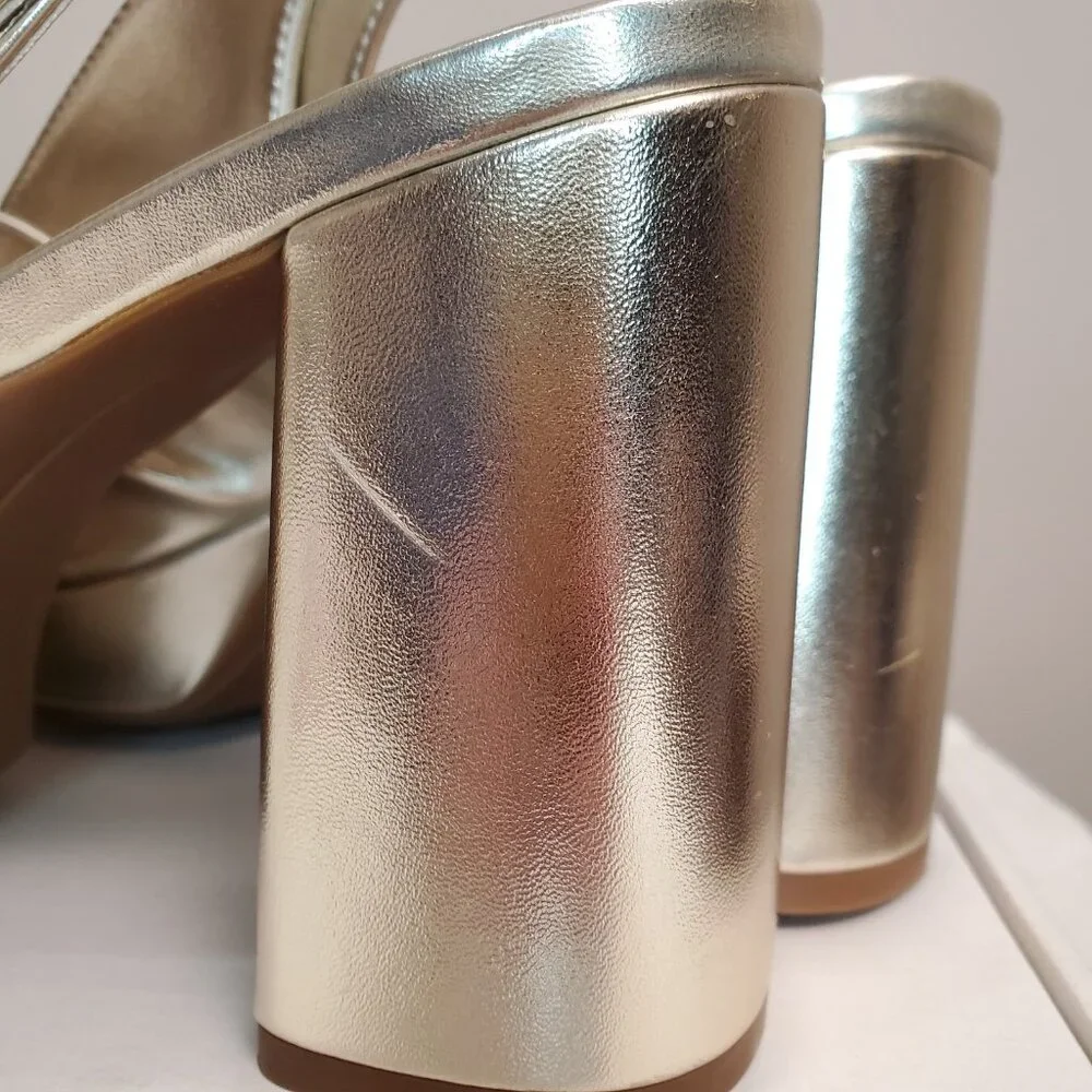 AEROSOLES Metallic Gold Knot Platform Slingback Heels